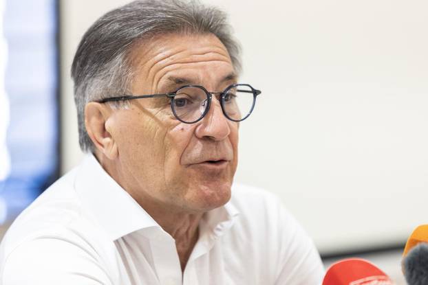 Zdravko Mami&cacute; u Mostaru odr&zcaron;ao konferenciju za medije