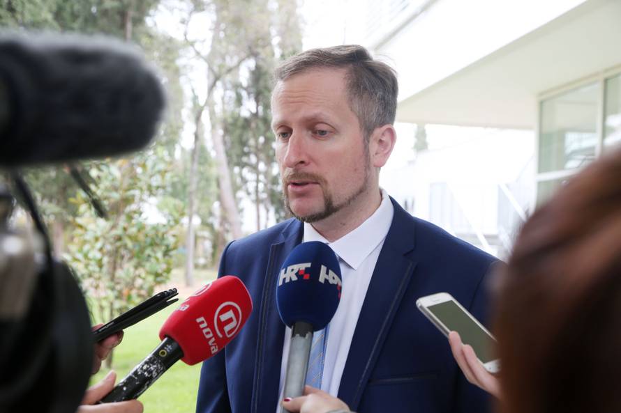 'Osjećao sam se ponosno kad  je Plenković tražio razrješenje'