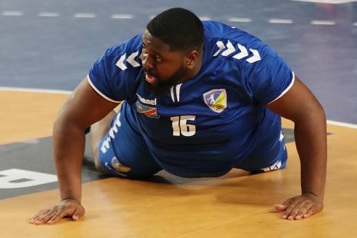 Mvumbi je i dalje zvijezda: &Zcaron;eli ga pola Francuske nakon SP-a