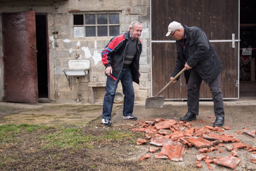 Život uz zračnu luku: 'Zbog aviona ostajemo bez krova...'