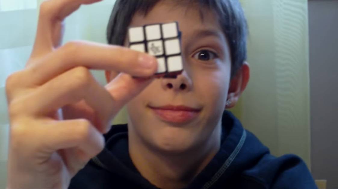 Sad mu je lice puno tetovaža: Fran Pujas je kao dječak složio Rubikovu kocku u pet minuta...