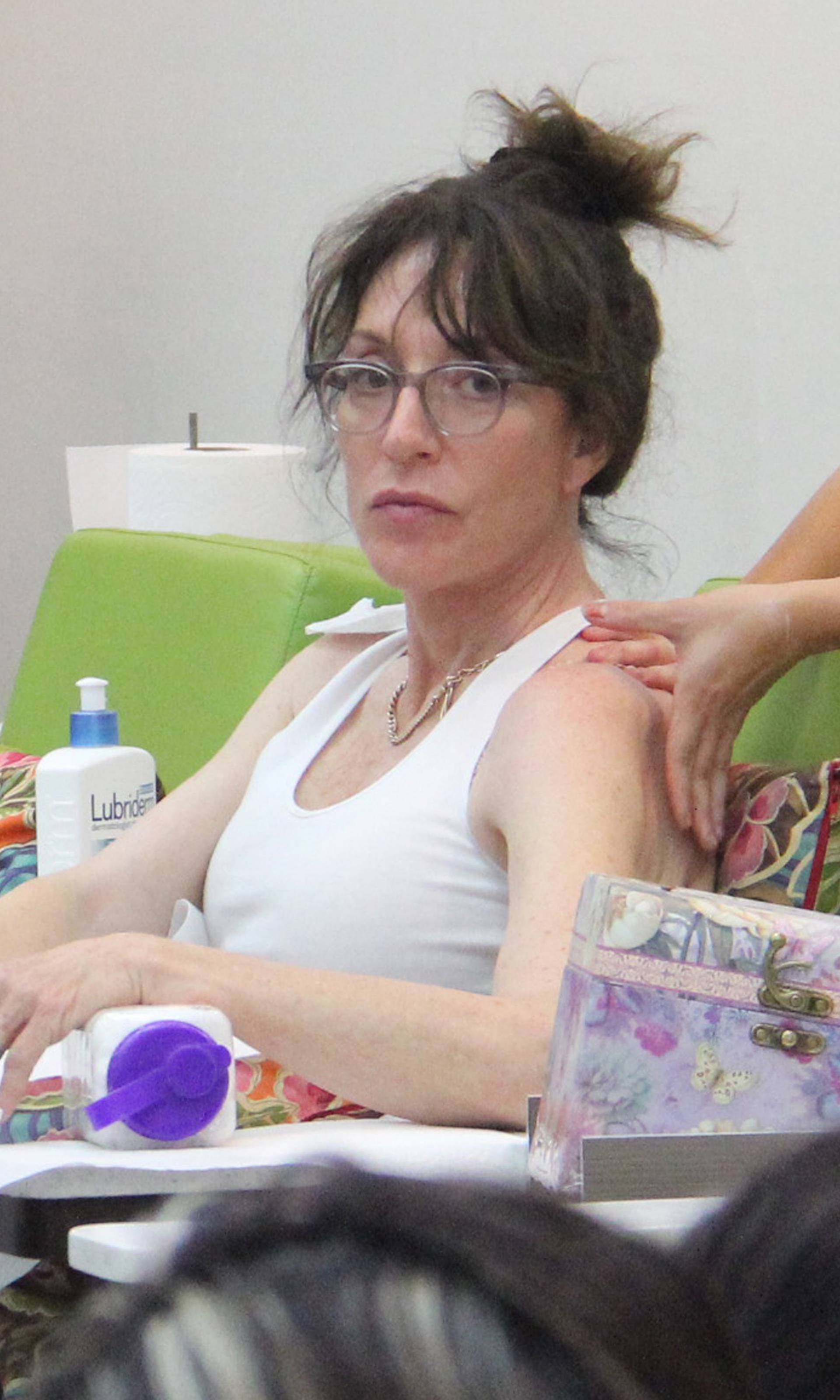 Katey Sagal treats herself to a salon day