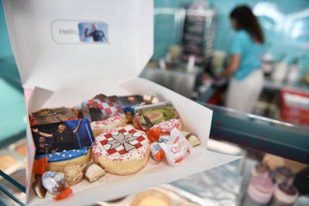 Zagreb: U prvom donut baru Crofna prodaju se krafne s Thompsonovim likom