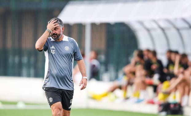 Radomlje: Pripremna nogometna utakmica između Kalcer Radomlje i HNK Hajduk