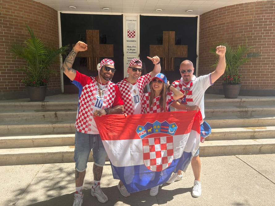 VIDEO Bili smo u Hrvatskoj ulici u Torontu! Navijači se molili za dobar rezultat: 'Očekujemo 3-0'