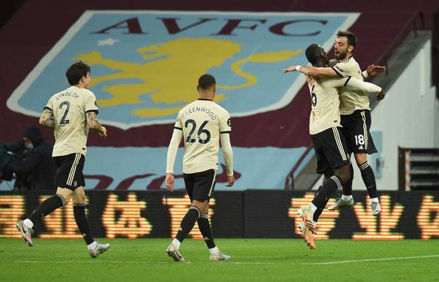 Premier League - Aston Villa v Manchester United