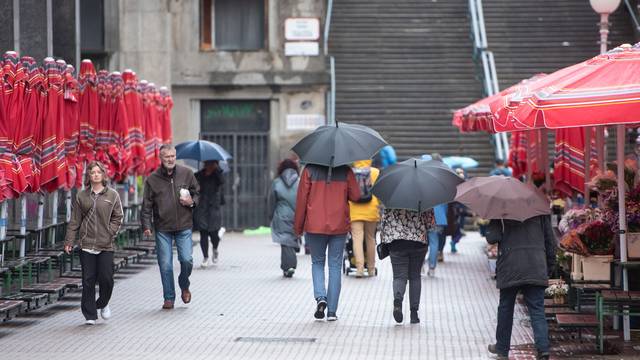 Zagreb: Kišovit dan u centru grada