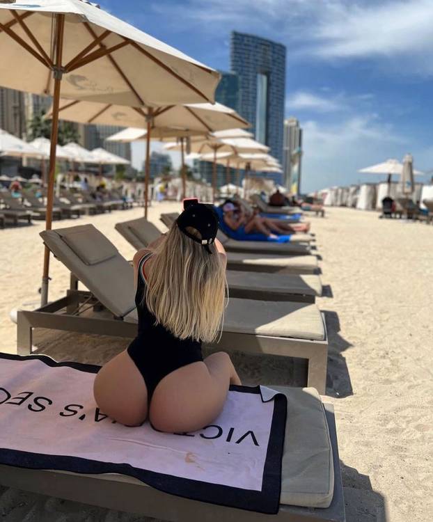 FOTO Mlada mama pokazala sve: Pogledajte zašto je Alina hit na društvenim mrežama...