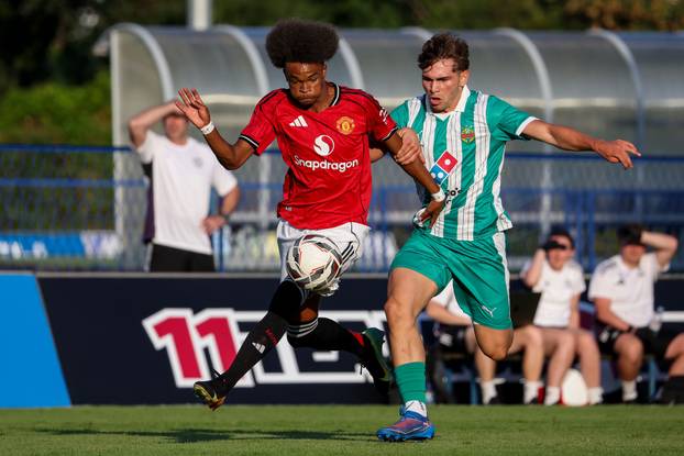 Zagreb: Turnir Mladen Ramljak, utakmica Manchester Uniteda i Rapida iz Beča