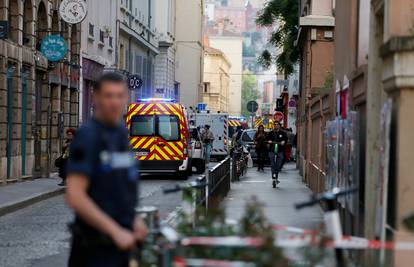 Napadač iz Lyona tvrdi kako je povezan s Islamskom državom