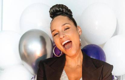 Alicia Keys stvara glazbu od 12. godine, prodala je 35 milijuna albuma i osvojila 15 Grammyja