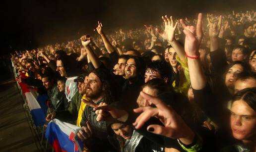 FOTO Prije 15 godina Metallica je nastupila na Hipodromu: Bilo 30.000 ljudi, kiša ih nije omela