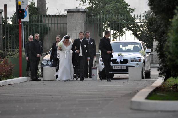 ARHIVA - 5. 11. 2010. Vjen?anje Dine Bubi?i?a i Ivane Paris