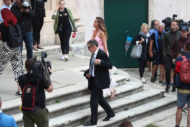 ARHIVA - 2024. Dubrovnik: Vjenčanje Nicole Artukovich i Liama Stewarta u crkvi sv.Ignacija