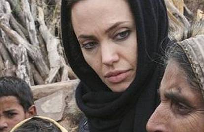 Angelina je u Afganistan došla posjetiti izbjeglice 