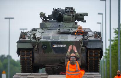 Njemačka: Ukrajini šaljemo 40 borbenih vozila Marder, 'što prije moguće idu u funkciju!'