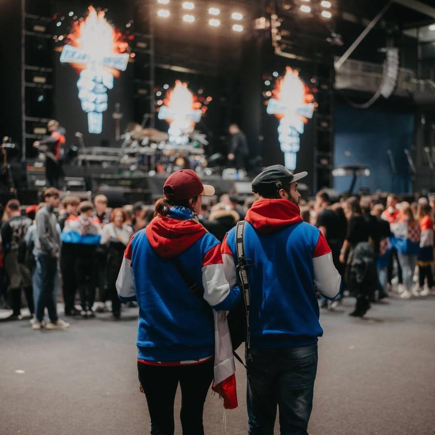 Thompson u Poreču viknuo 'Za dom', publika: 'Spremni'!