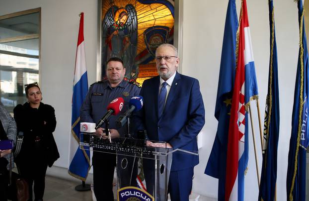 Split: Božinović na konferenciji o trostrukom ubojstvu
