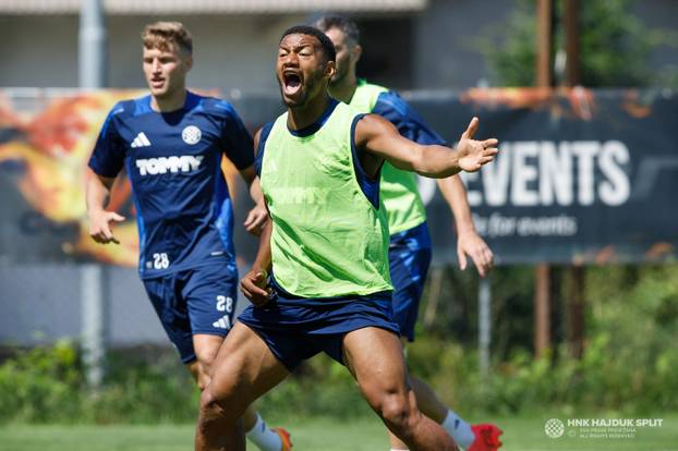 FOTO Dok neki odmaraju na Bledu, hajdukovci prolijevaju znoj! Livaja leti na treninzima