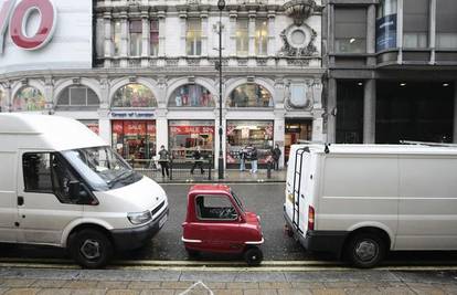 London: Najmanji auto na svijetu odlazi u muzej 