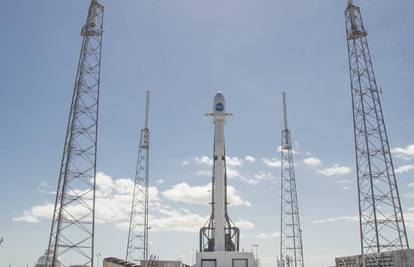 SpaceX lansirao 50. raketu: U svemir ponijeli najveći satelit