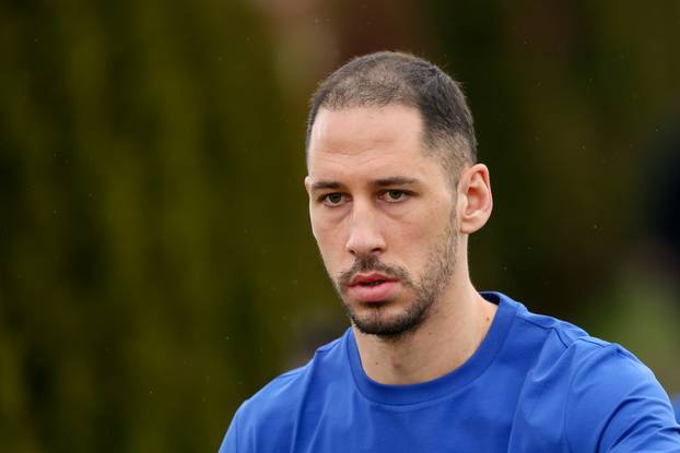 Sarajevo: Trening nogometne reprezentacija BiH uoči finalne utakmice doigravanja za Svjetsko prvenstvo