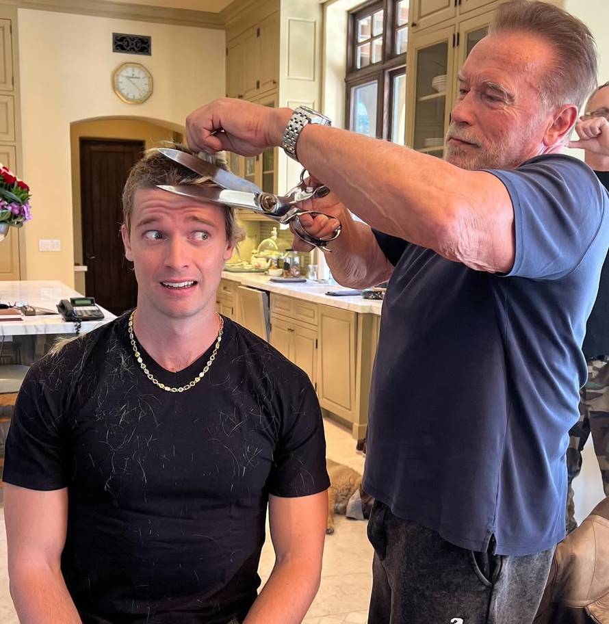 Ima nešto i gore od incesta?! Zvijezda 'Bijelog lotosa' više ne želi seriju gledati s roditeljima