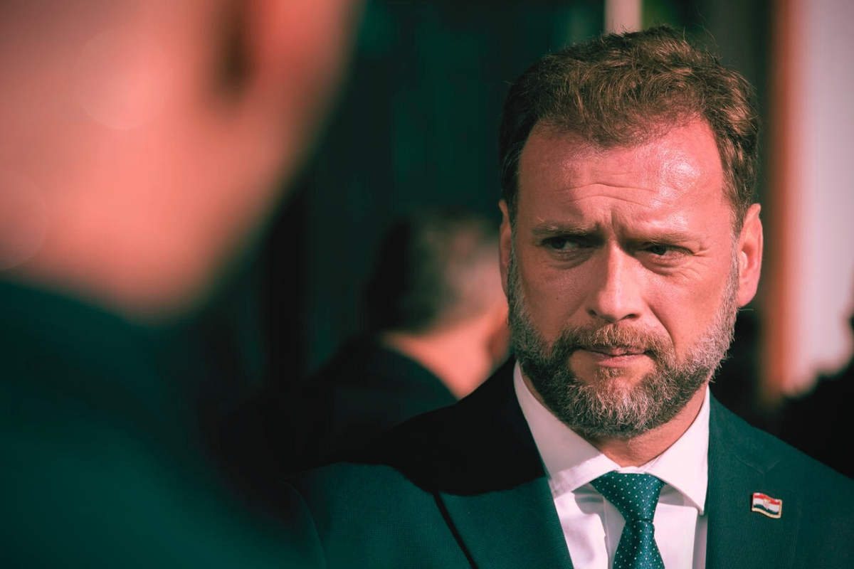 Banožić je nedvojbeno sam sebi dodijelio stan, na uređivanje se potrošilo preko 360 tisuća kuna