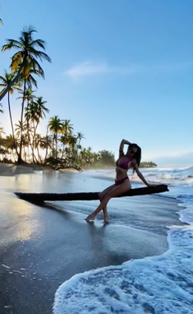 FOTO Prava ljepotica: Nova supruga slovenskog premijera ne boji se pozirati u tangama