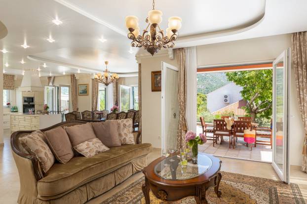 FOTO Raskoš kod Dubrovnika: Prodaju obiteljsku vilu od 400 kvadrata! Traže 3 milijuna eura