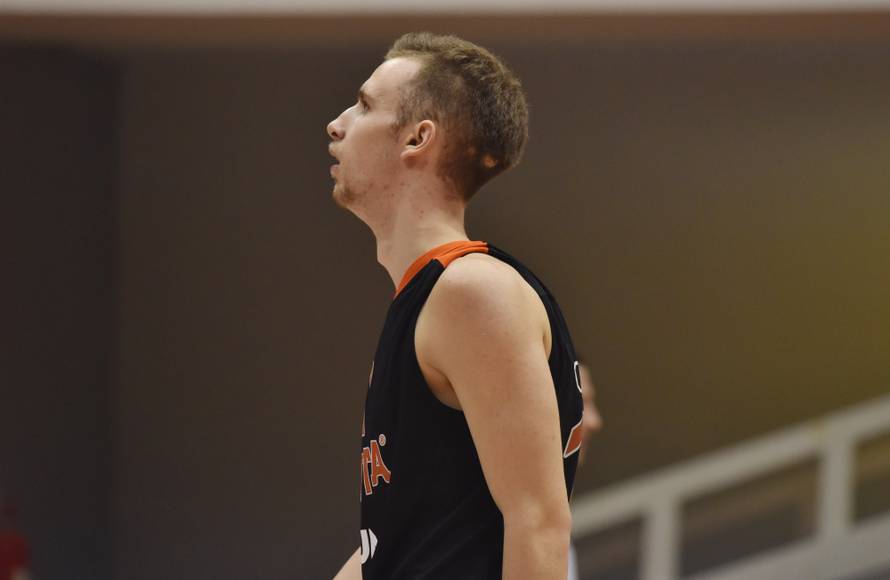 Tornado vrijeđao Musu, sudac ih do jednog potjerao s tribine