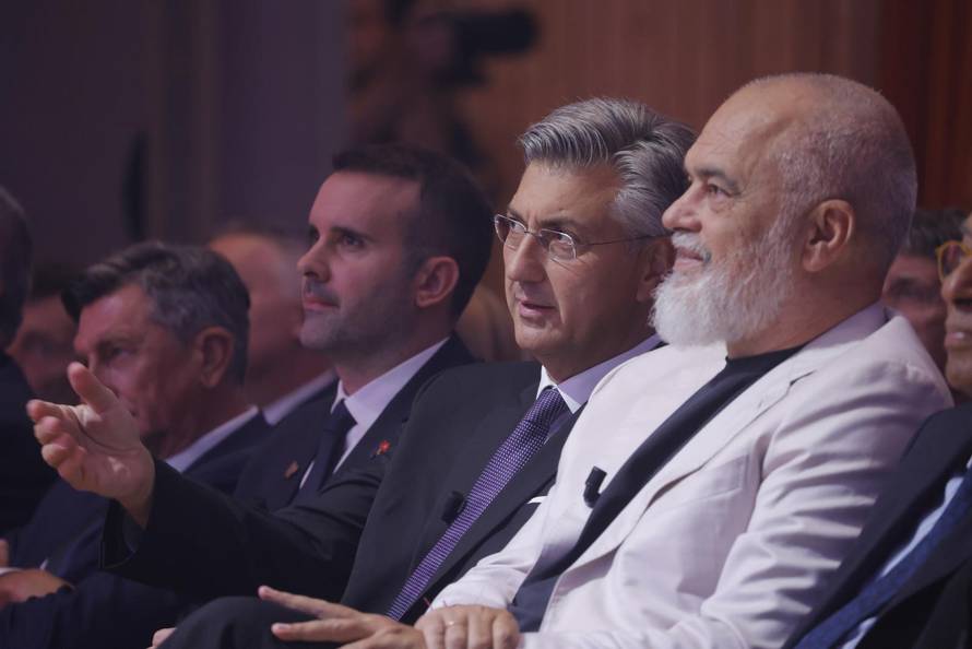 20. Strateški forum na Bledu