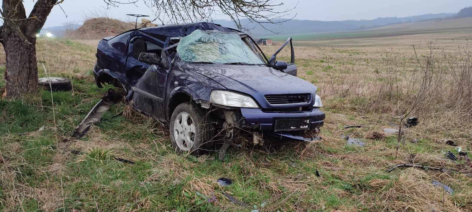 Još jedna nesreća kod Novske: Vozačica se zabila autom u drvo