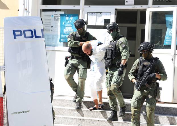 &Scaron;ibenik: Privo?enje osumnji?enog za ubojstvo i poku&scaron;aj ubojstva u ju?era&scaron;njem napadu na mladi?a i djevojku u apartmanu