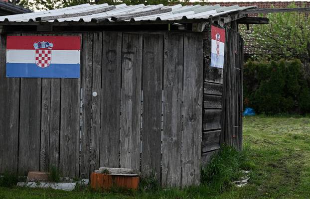 Samobor: Drvena baraka na adresi Gradna 85g