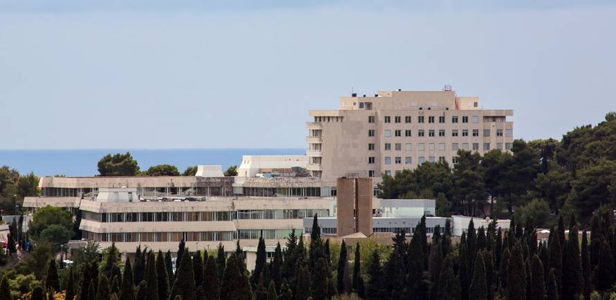 Zabilježena 383 slučaja gripe: Bolnica zatvorena za posjete