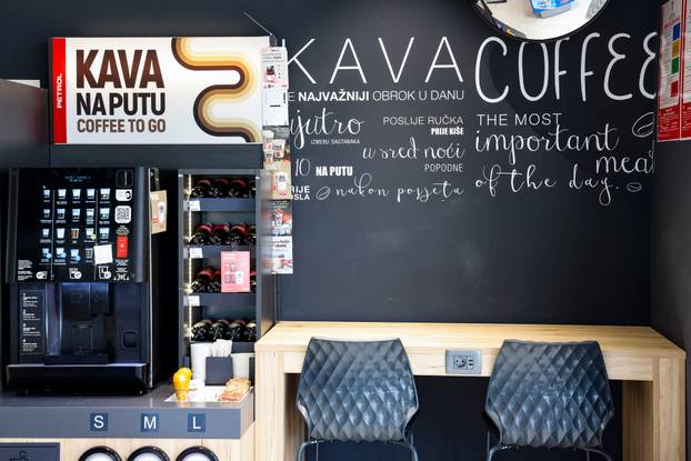 Zadar: Petrol u Zadru