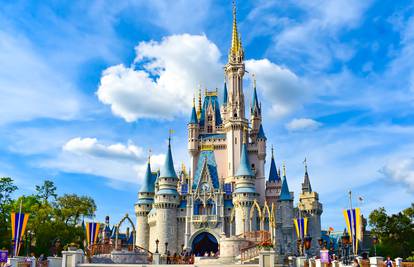 Disney obnavlja Pepeljugin dvorac: Izgledat će  drugačije