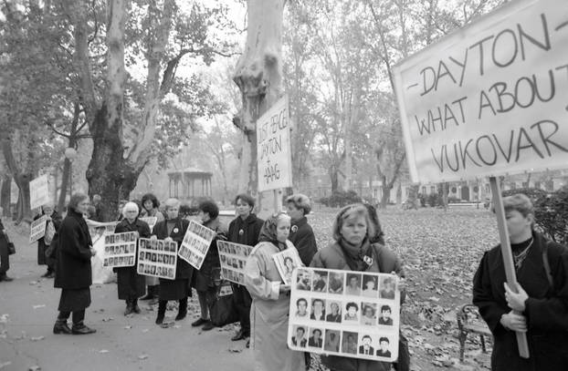 Prosvjed u Zagrebu za sve nastale u Vukovaru, 13.11.1995.