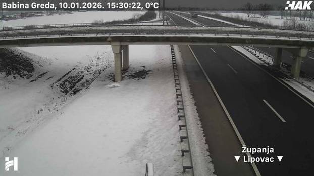 FOTO Pogledajte situaciju na autocestama: Snijeg još pada, stvara se poledica, ima i magle