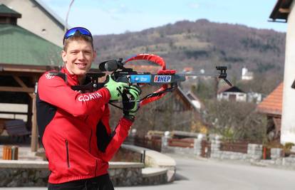 Najbolji mladi svjetski biatlonac je - Hrvat: 'Nemam sponzora i pješačim u školu 10 kilometara'