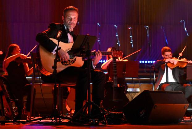 Zagreb: Nina Badrić održala koncert u Lisinskom