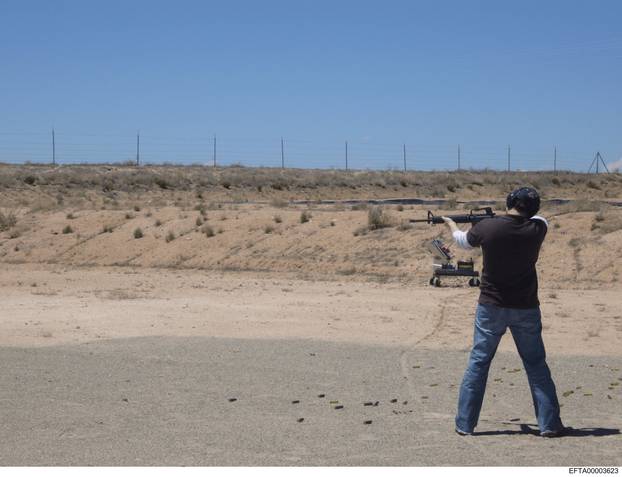 FOTO Ovo su dosad neviđene fotografije iz Epsteinovih spisa