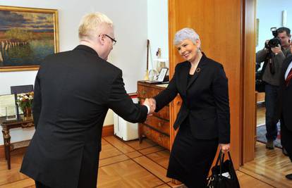 Josipović: Točan datum izbora bi relaksirao političku scenu
