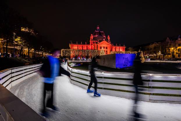 Zagreb: Ugođaj na Zagrebačkom Adventu