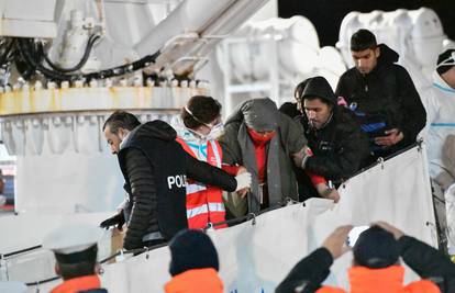 Malteška patrola spasila je 85 migranata s potonulog  broda