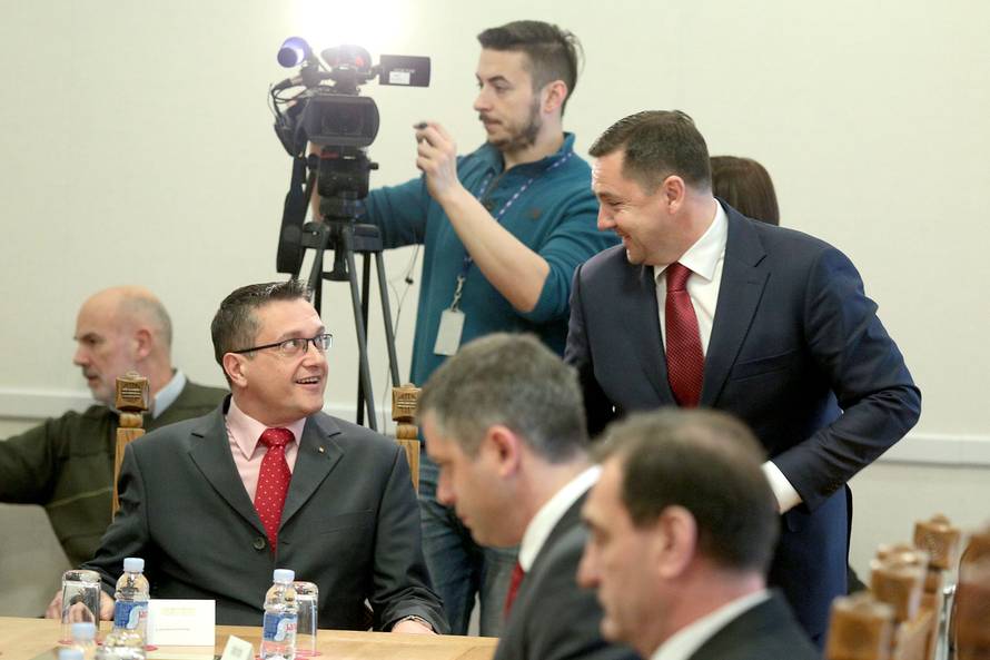 Radman smijenjen, Kovačić je predložen za novog ravnatelja