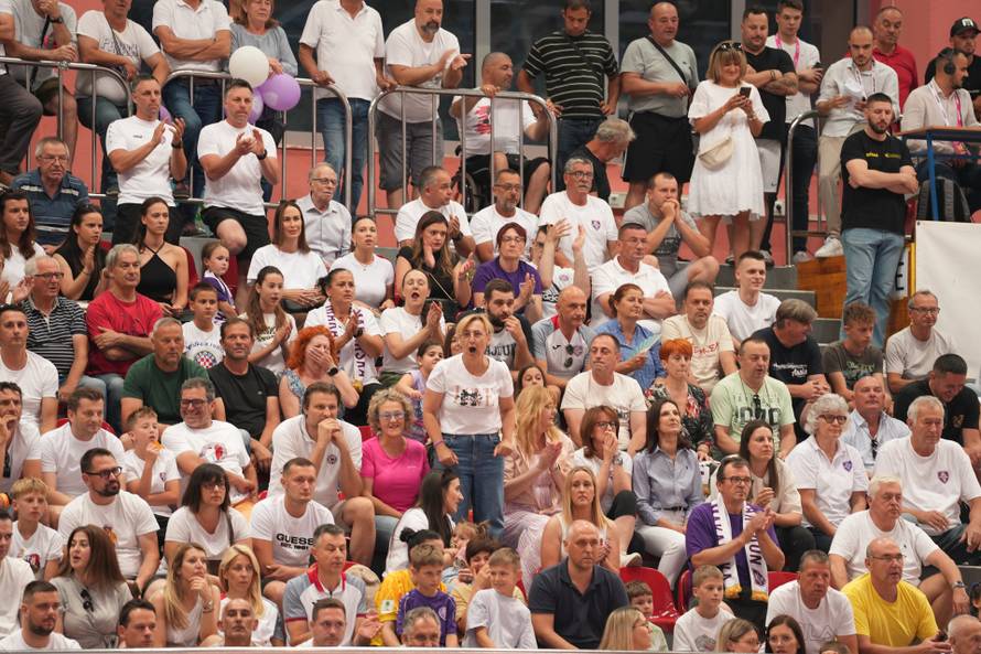 Makarani slave šampione! Novo vrijeme je pregazilo Osječane u petoj utakmici doigravanja