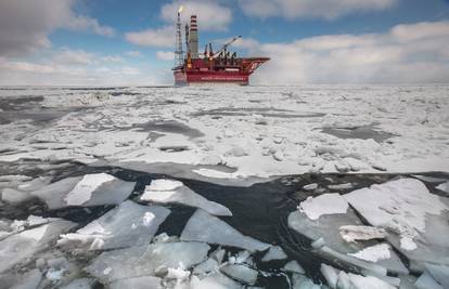 Rusija  možda  svoje zatvorenike pošalje čistiti Arktik: Mnoge to podsjeća na Staljinove gulage