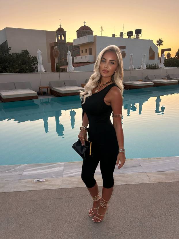 Zvijezda Chelseaja otišla je na romantično Valentinovo dok su suigrači igrali protiv Jakirovića